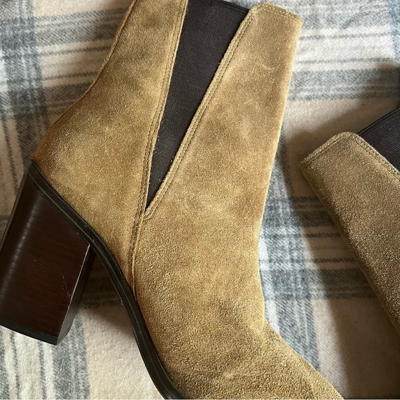 NEW MARC FISHER KRISTIE BOOTIE TAN CAMEL SIZE 8 - Picture 6 of 9